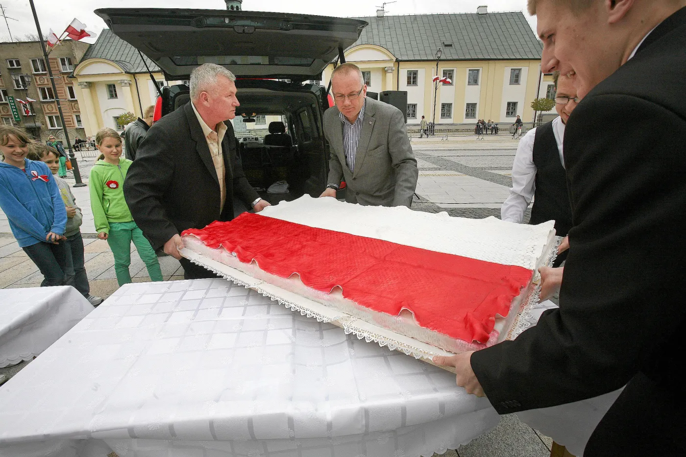 4918984-dzien-flagi-polskiej.jpg