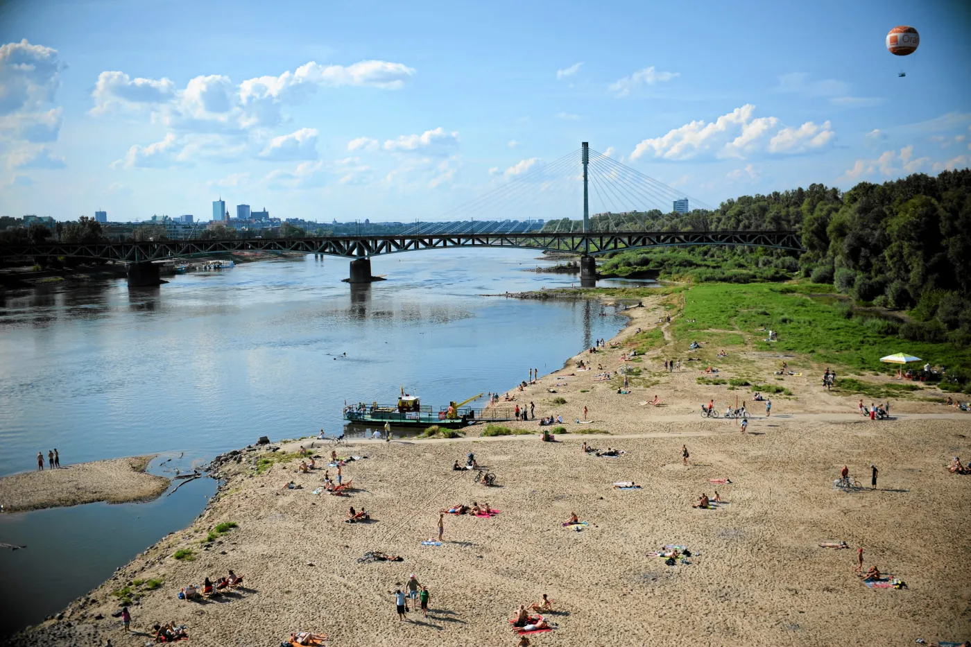 5038494-plaza-wisla-warszawa.jpg