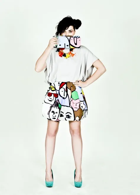 5068567-em-em-szop-lookbook.jpg