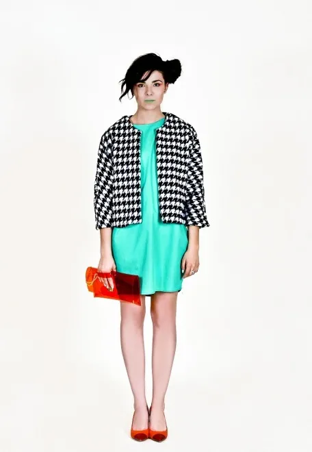 5068711-em-em-szop-lookbook.jpg