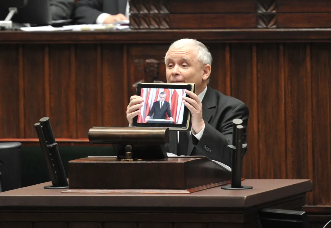 Sejm Kaczyński tablet