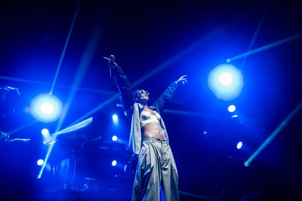 4748957-rihanna-na-trasie-777.jpg