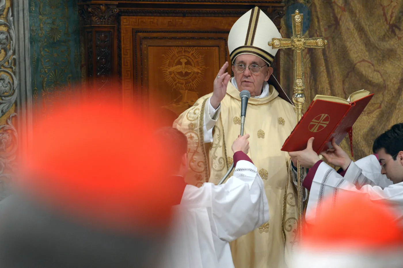 Te słowa uczyniły z niego papieża? Opublikowali rękopis