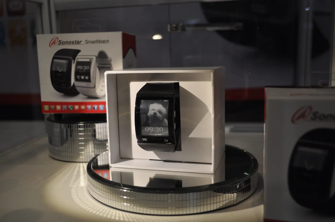 5380176-sonostar-smartwatch.jpg