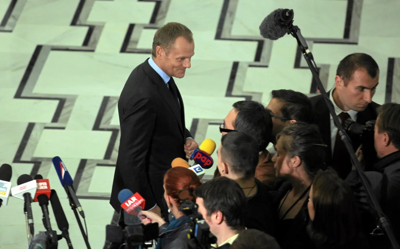 Tusk: Nie chcieliśmy się odgradzać barierkami