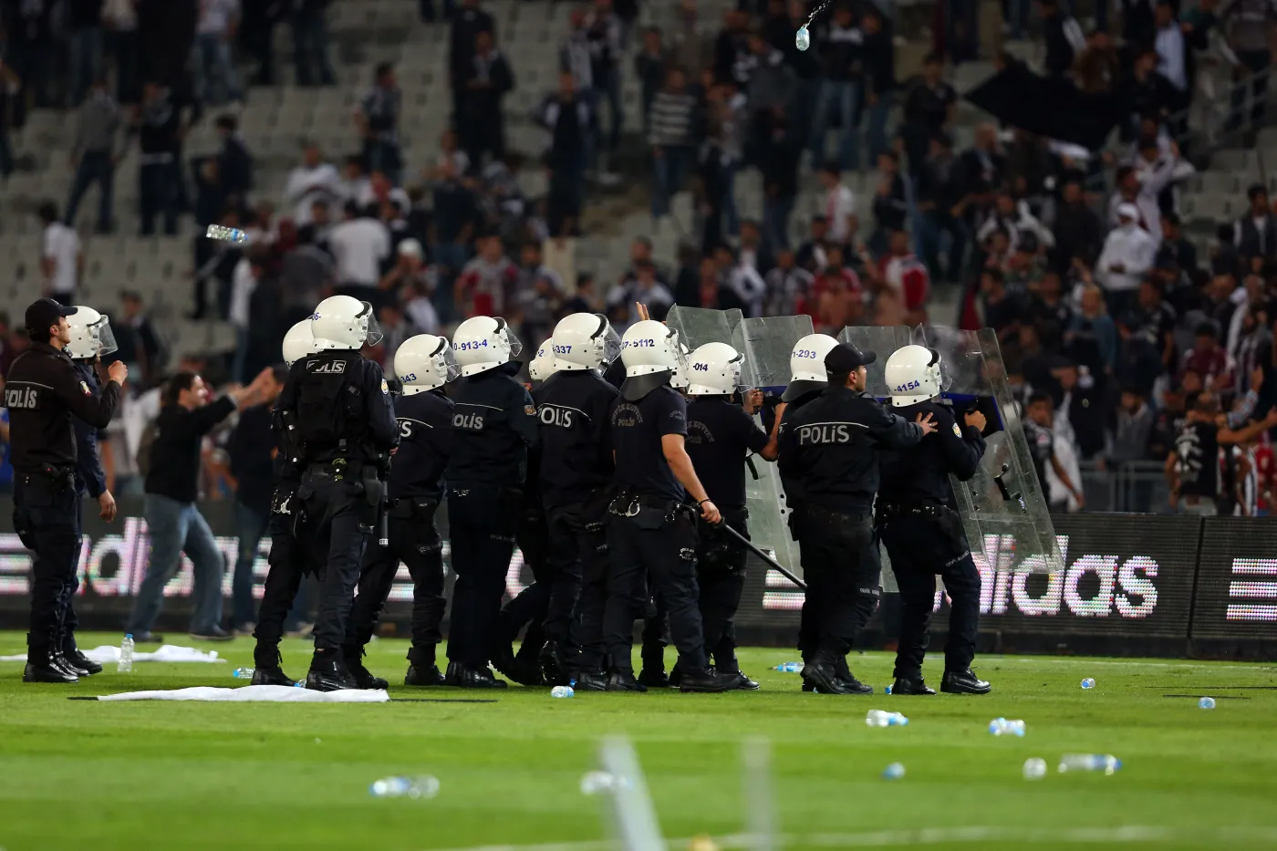 5442556-besiktas-galatasaray.jpg
