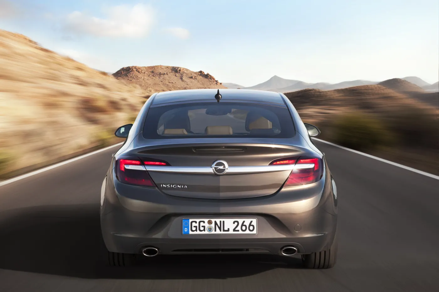 5073823-opel-insignia-286329.jpg