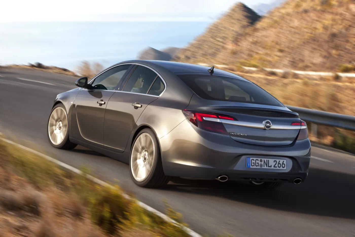 5073852-opel-insignia-286330.jpg
