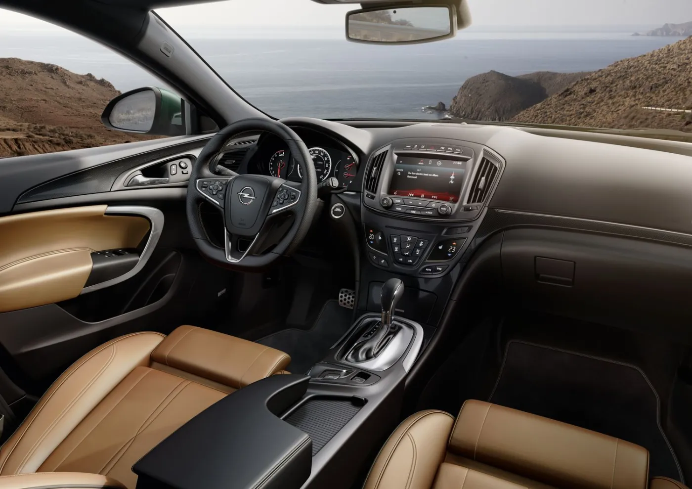 5074224-opel-insignia-286343.jpg