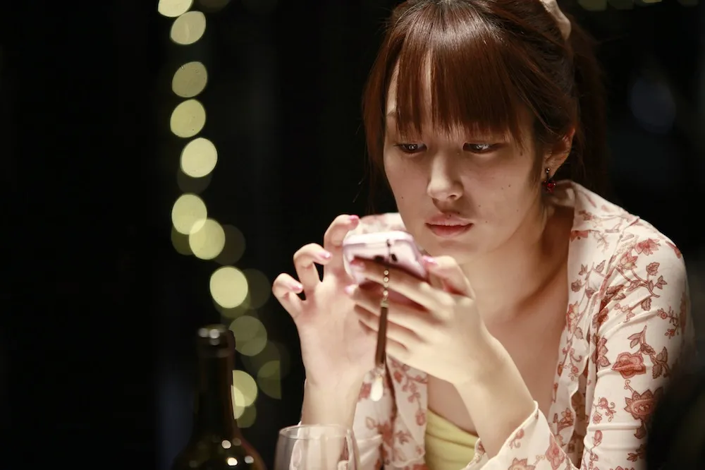 5129938-like-someone-in-love.jpg