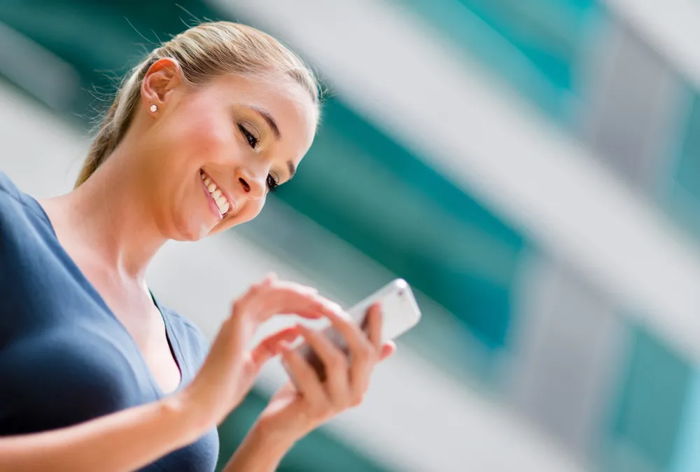 Wiadomość od operatora: wyślij SMS i daj nam zarobić
