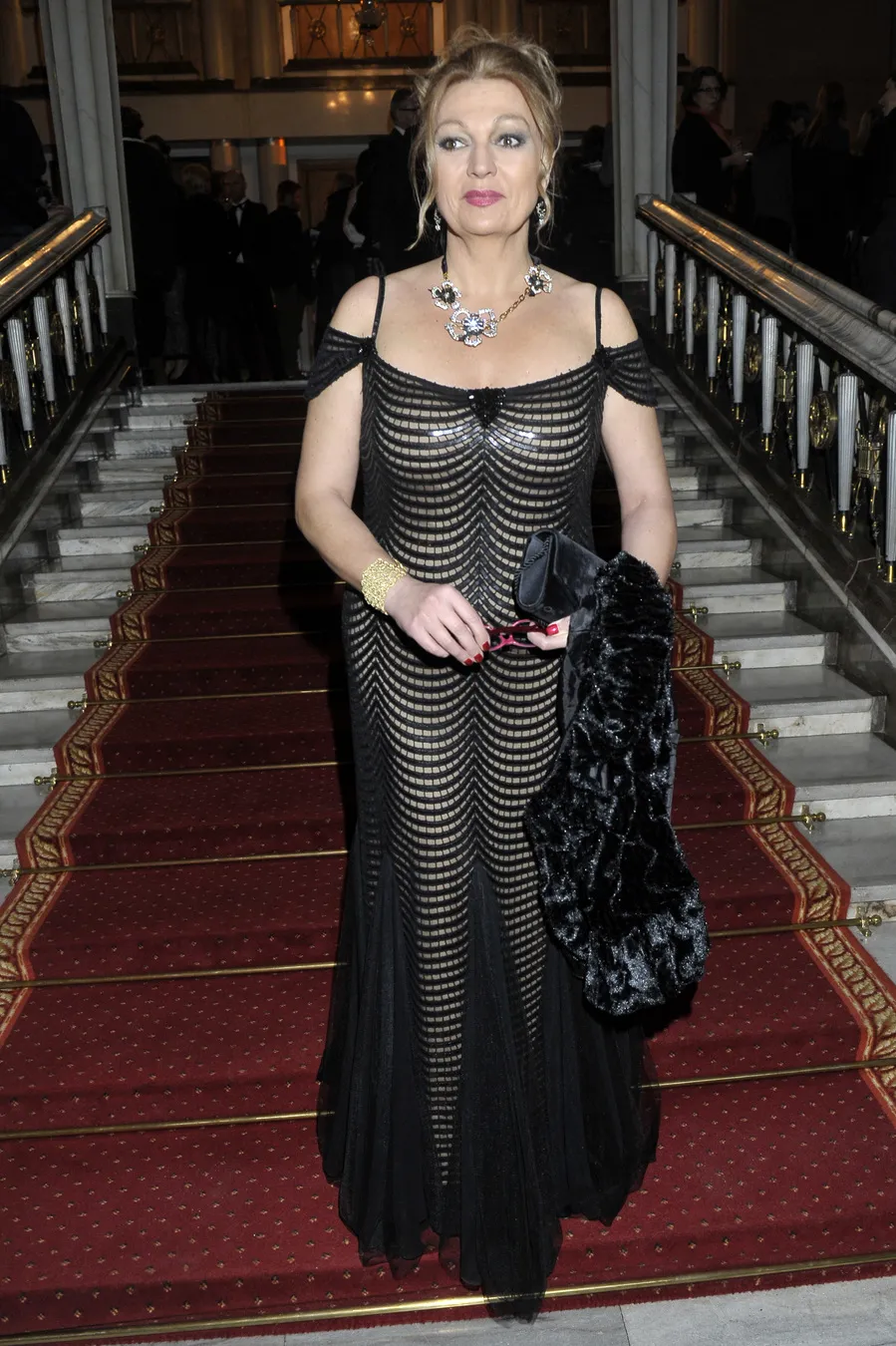 5833951-malgorzata-walewska.jpg