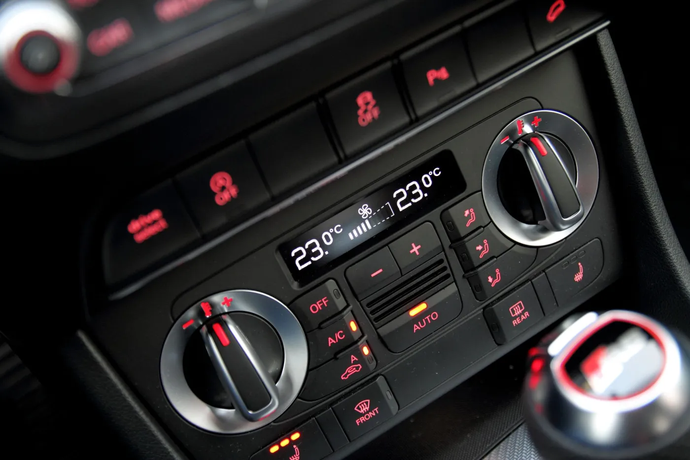 5549828-audi-rs-q3-szybki-suv.jpg