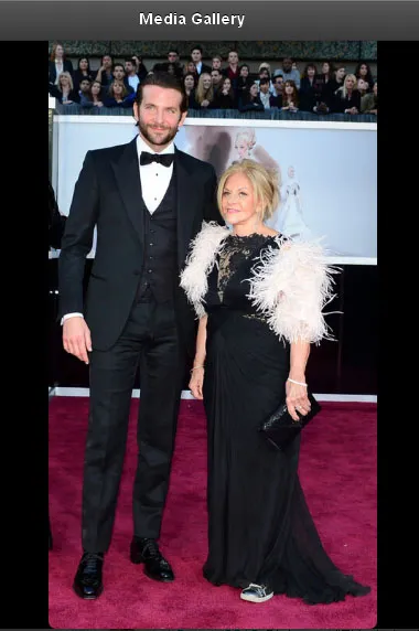 4657823-bradley-cooper-z-mama.jpg