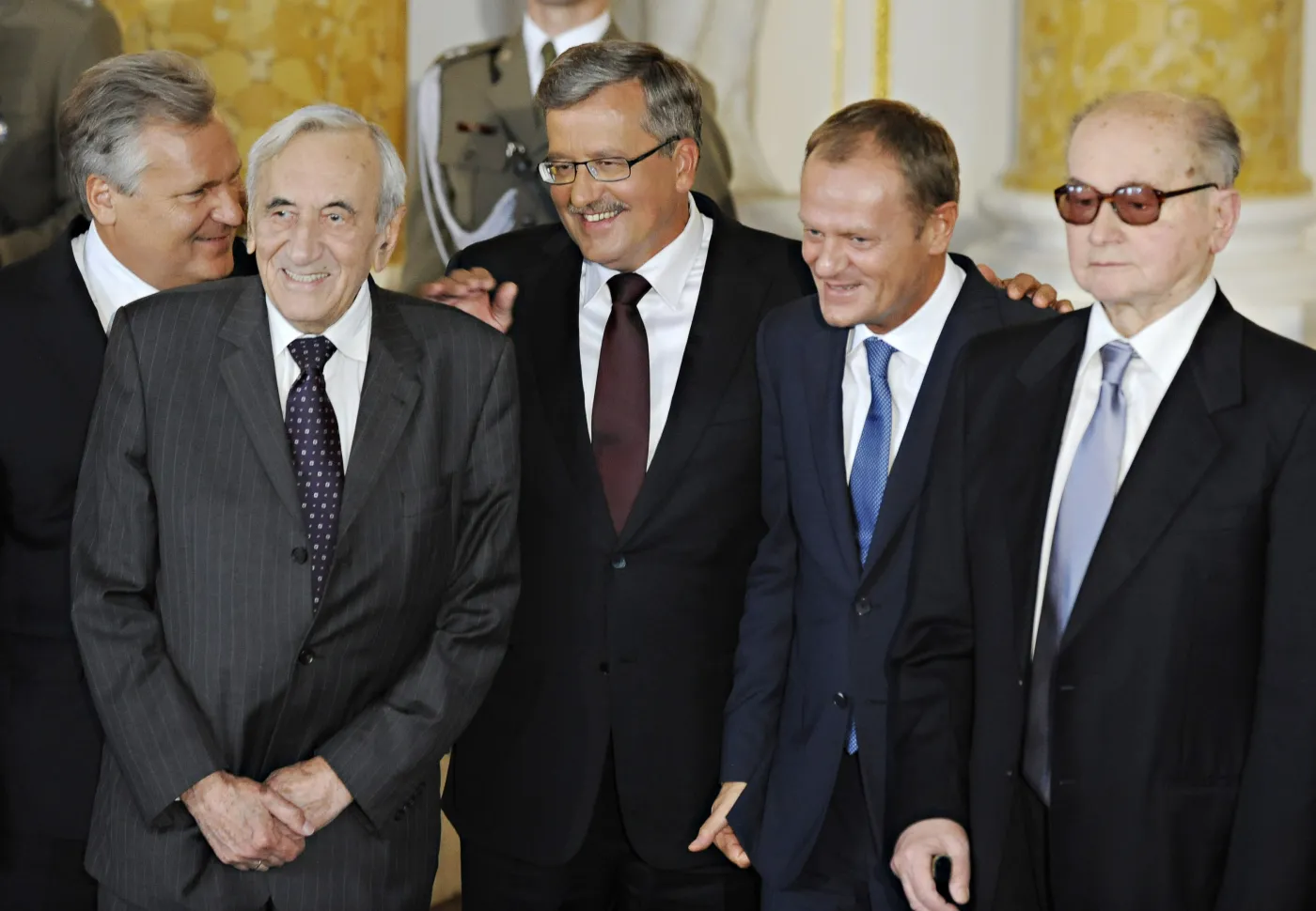6337027-wojciech-jaruzelski.jpg