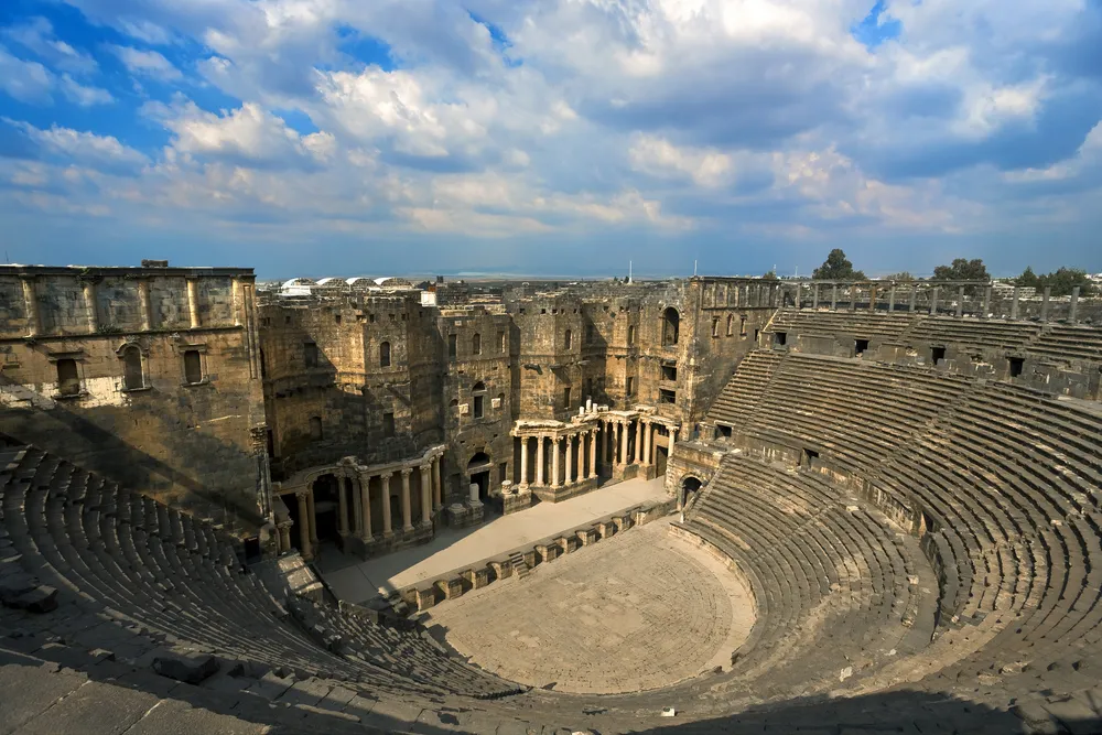 5944407-zabytki-bosra-syria.jpg