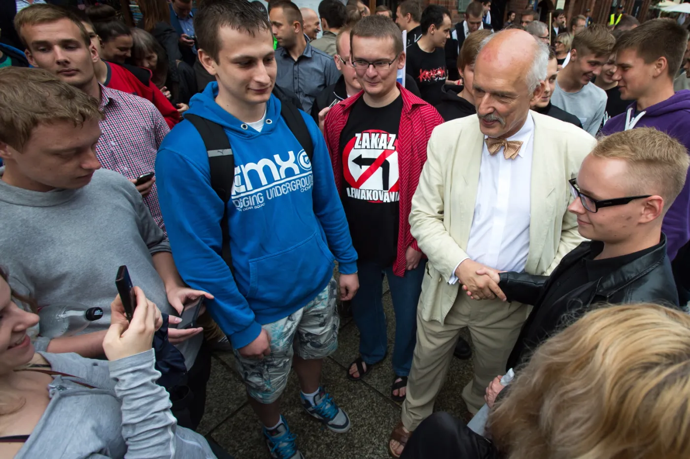 6570967-janusz-korwin-mikke.jpg