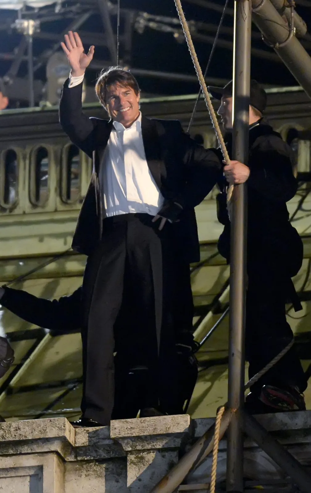 6714414-mission-impossible-5.jpg