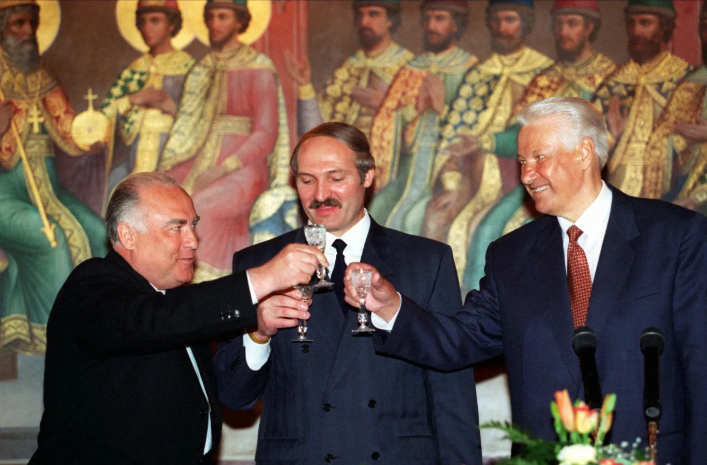 6719131-lukaszenka-i-jelcyn.jpg