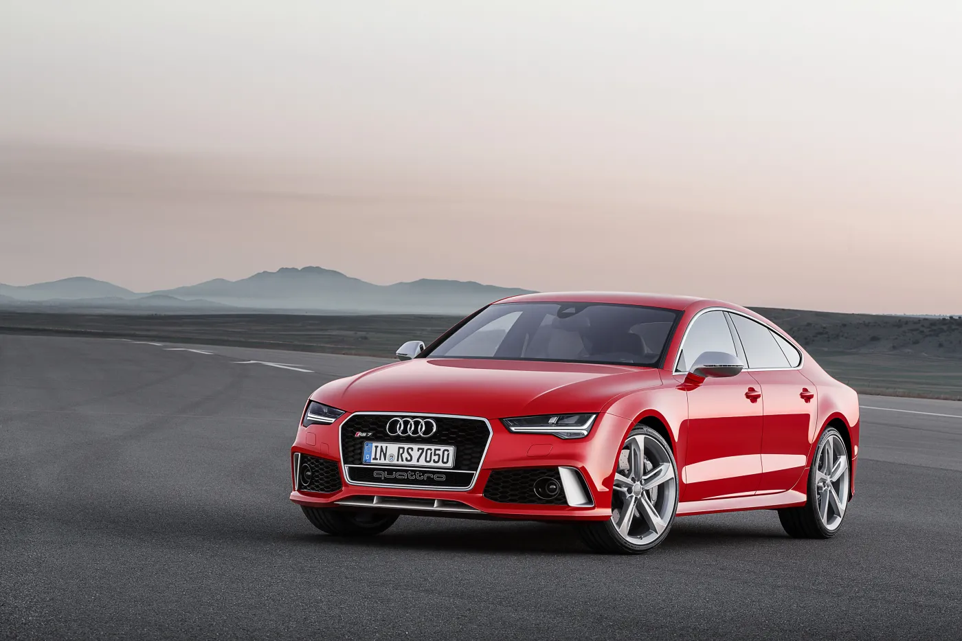 6370963-audi-rs-7-sportback.jpg