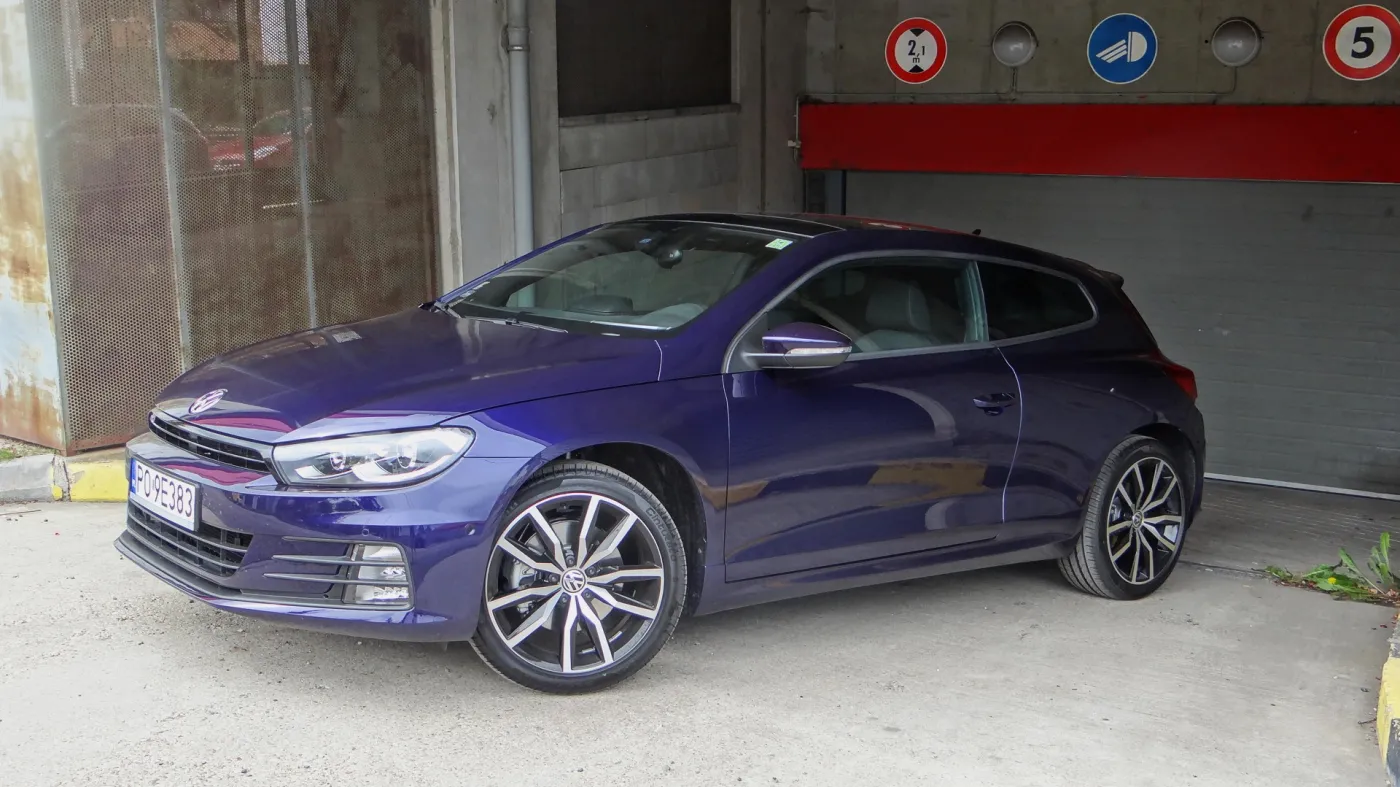 6863351-volkswagen-scirocco.jpg