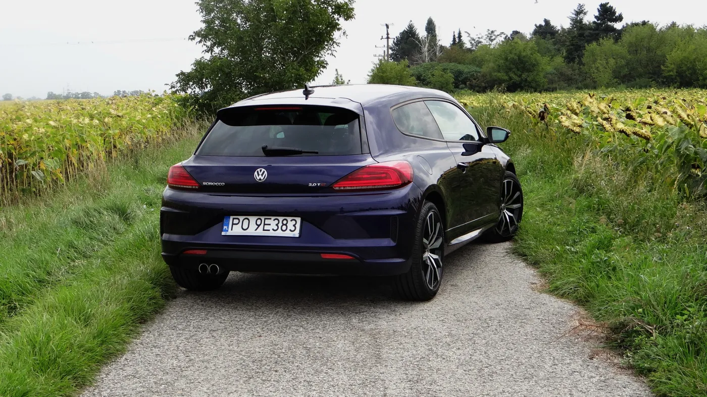 6863380-volkswagen-scirocco.jpg