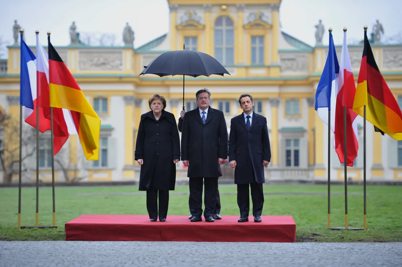 7487273-bronislaw-komorowski.jpg