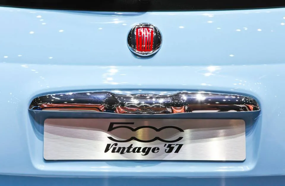 7502904-fiat-500-vintage-57.jpg