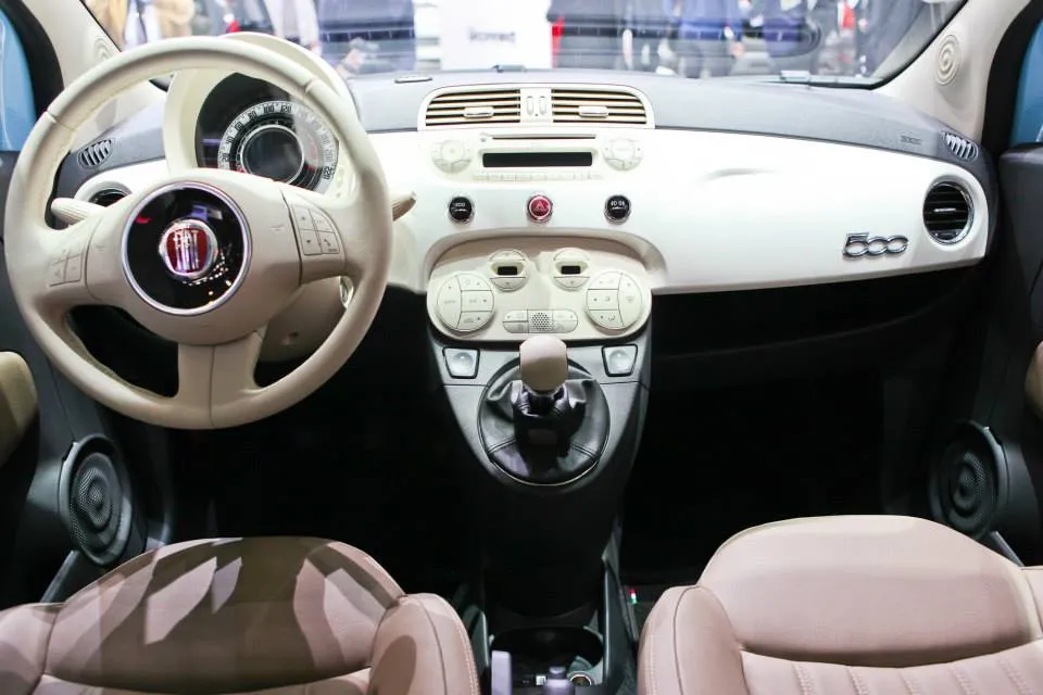 7502988-fiat-500-vintage-57.jpg