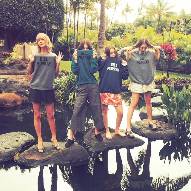 7545094-taylor-swift-i-haim.jpg