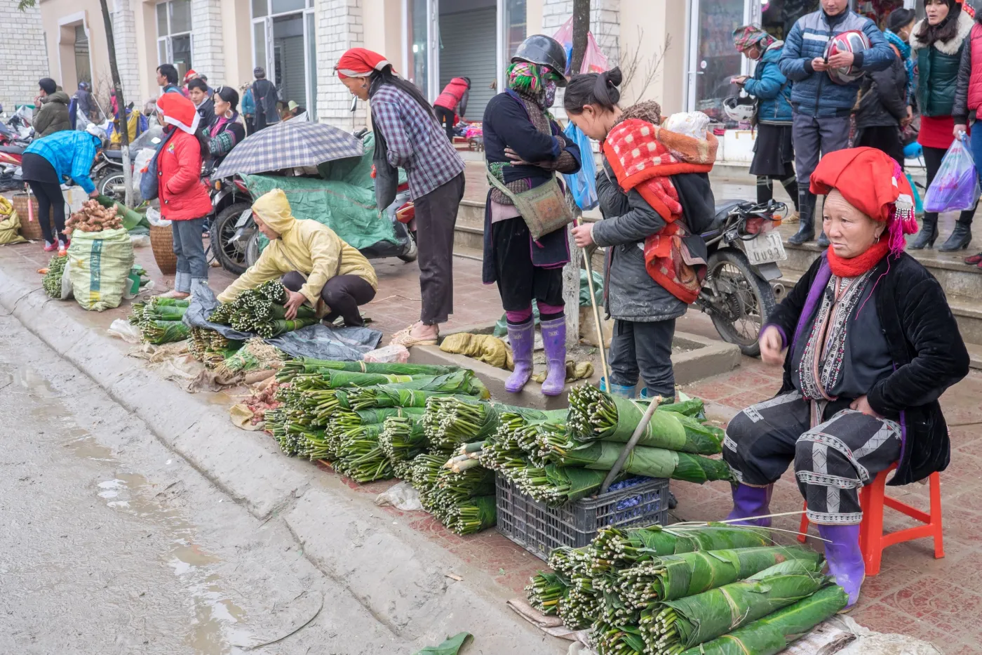 7598886-targ-w-sapa-wietnam.jpg