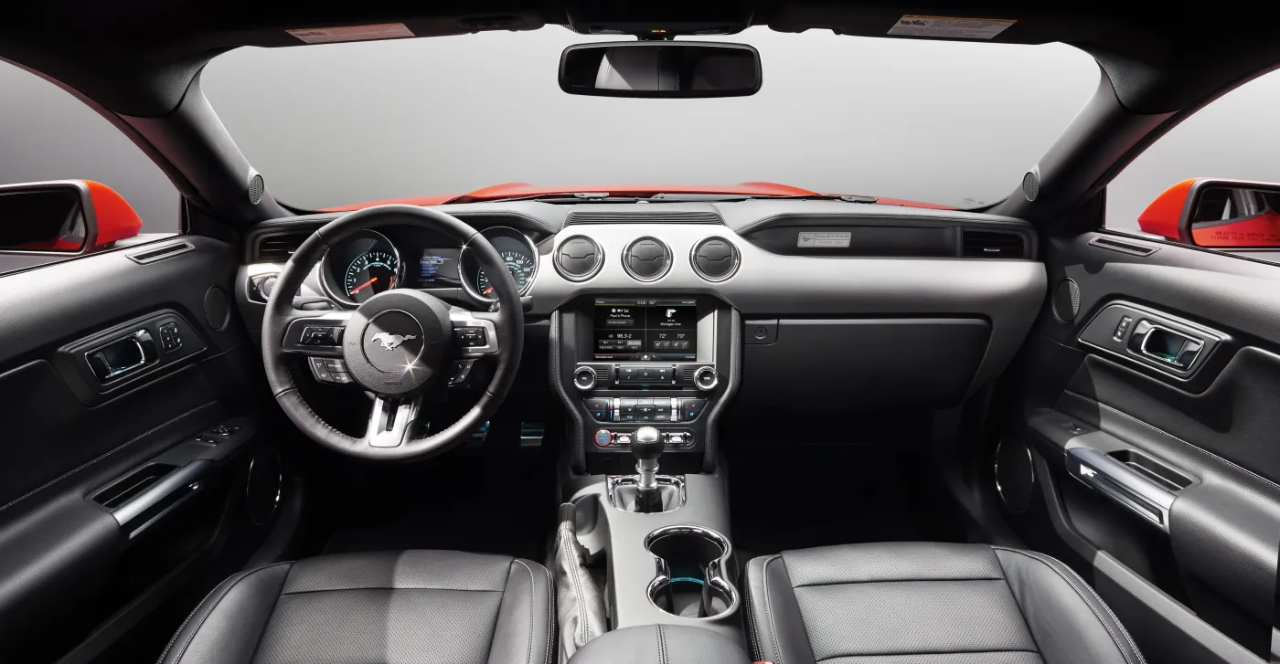 5706059-15fordmustang-22-hr.jpg