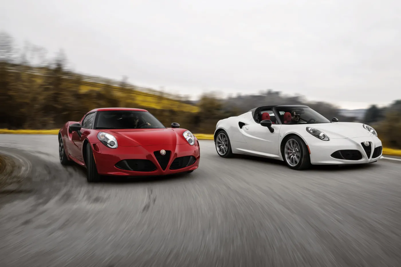 7295698-alfa-romeo-4c-spider.jpg