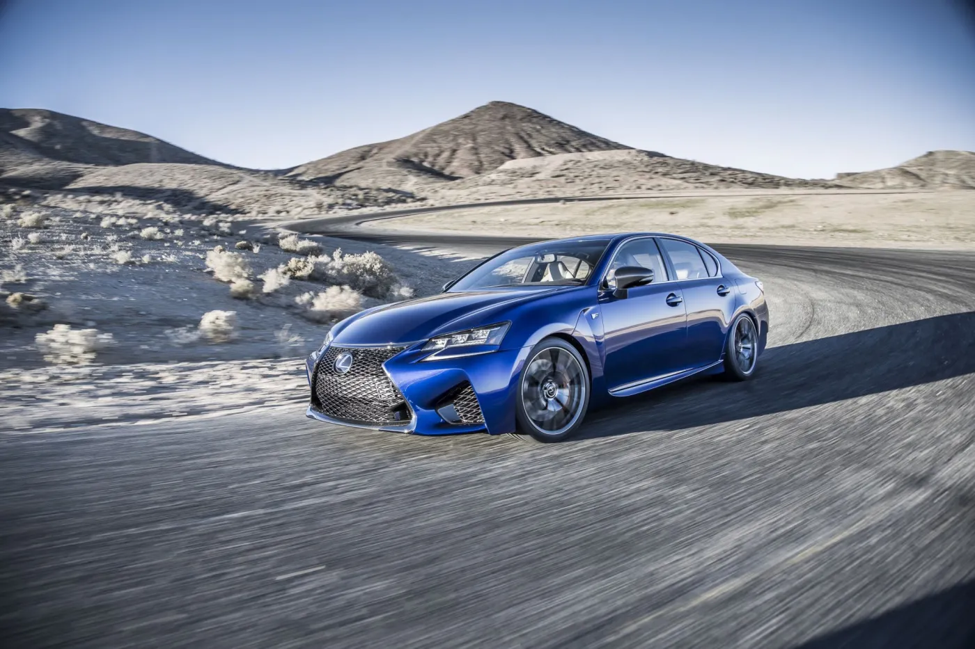 7312262-2016-lexus-gs-f-037.jpg