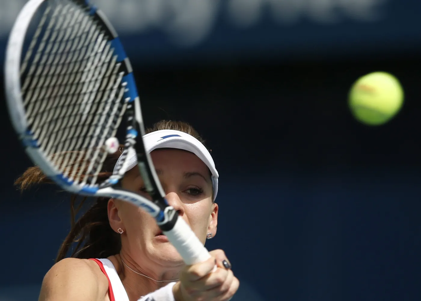 7437262-agnieszka-radwanska.jpg