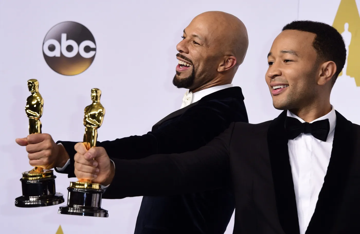7458881-common-i-john-legend.jpg