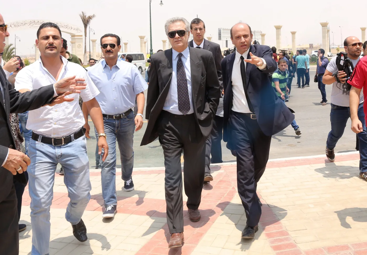 7972126-pogrzeb-omara-sharifa.jpg