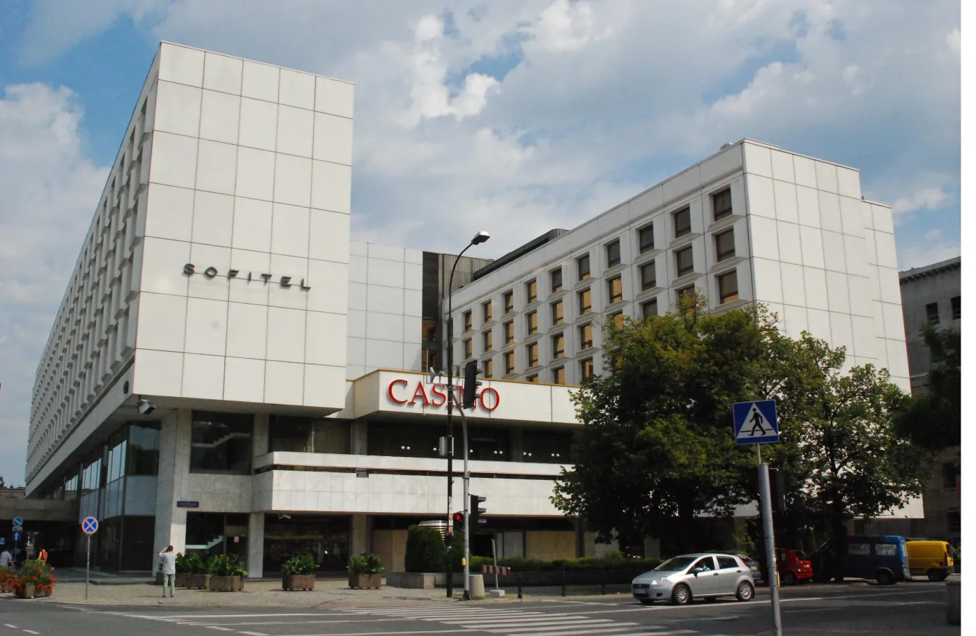 5244325-sofitel-w-warszawie.jpg