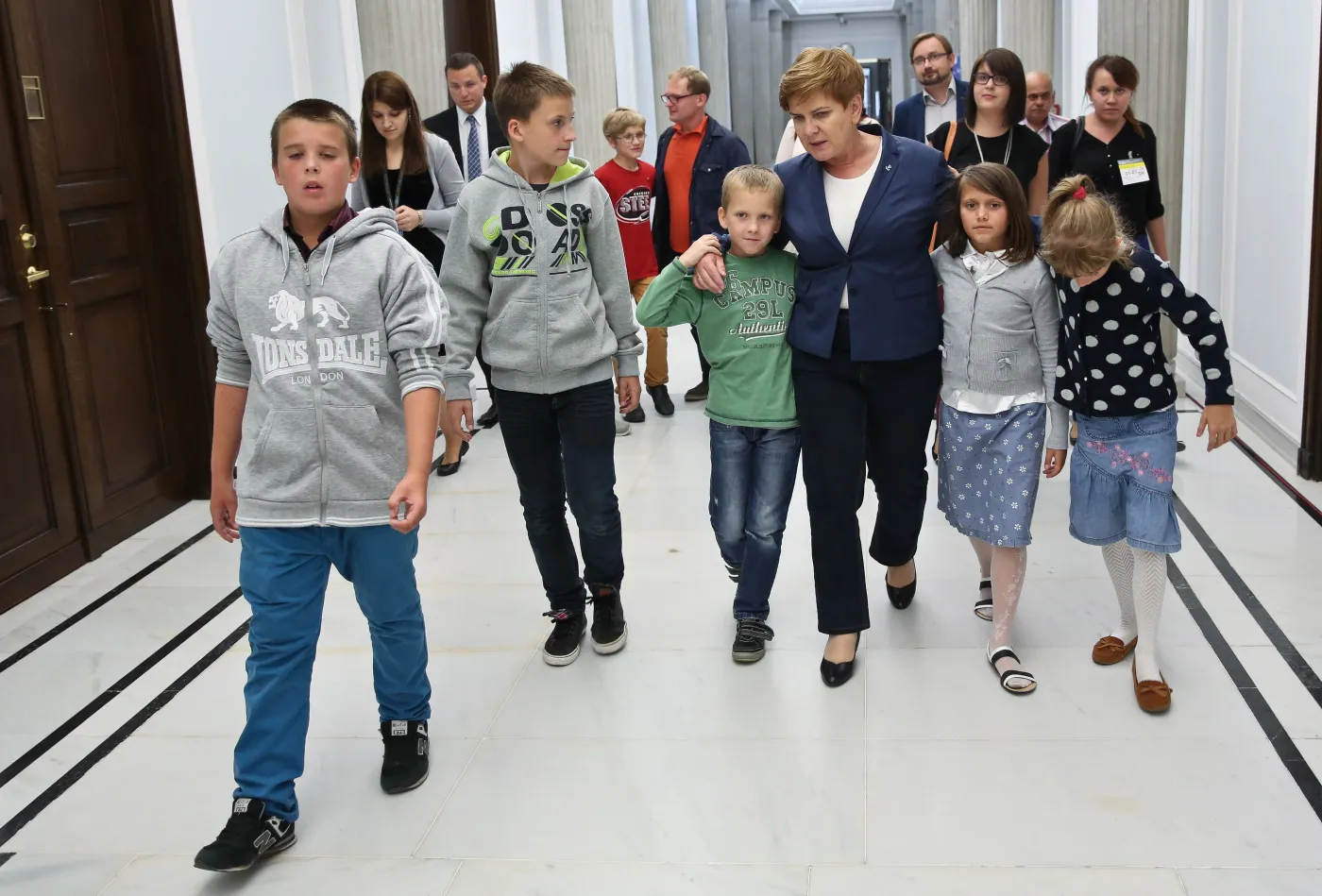 8038378-beata-szydlo-w-sejmie.jpg