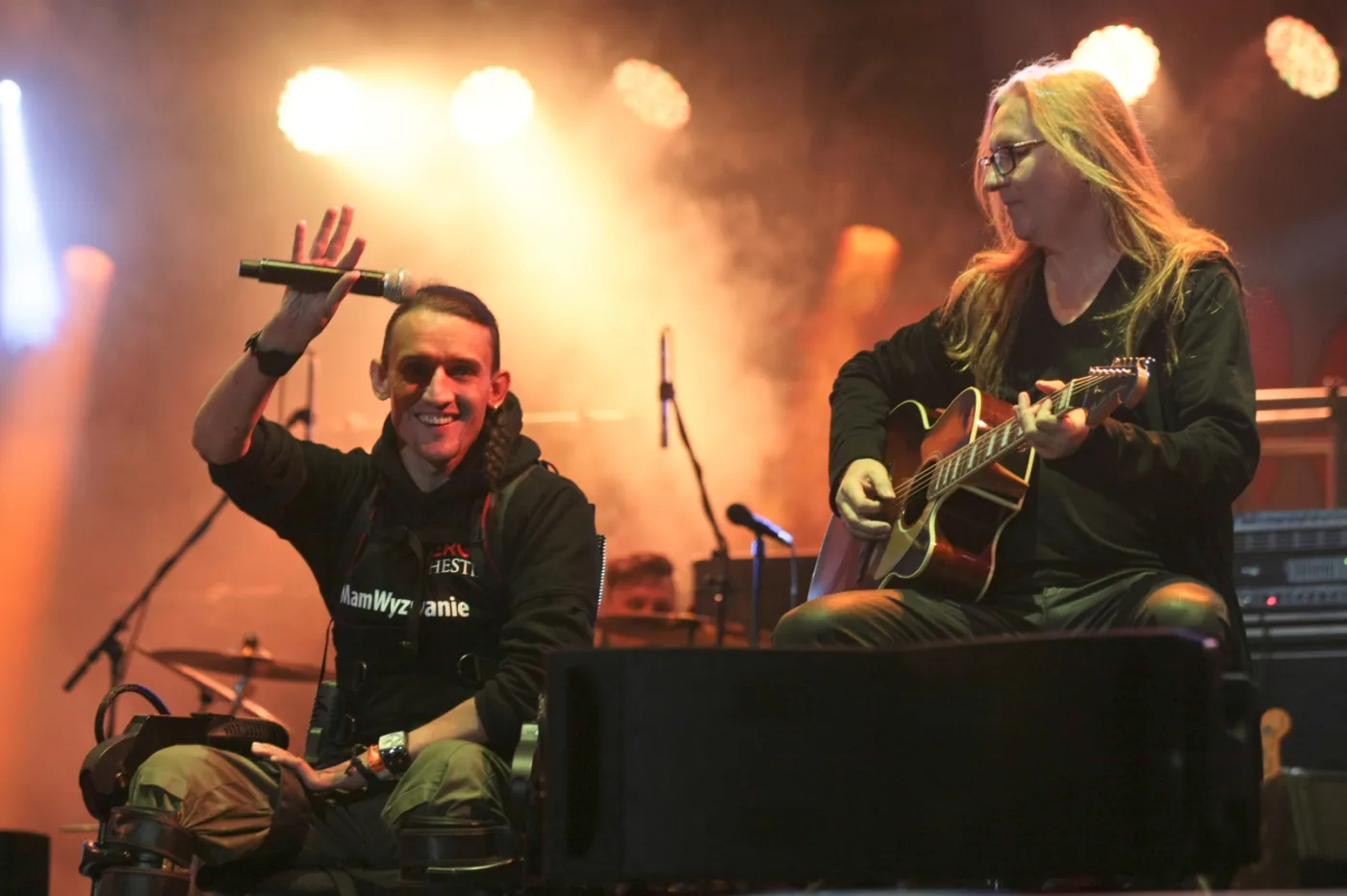 8039582-przystanek-woodstock.jpg