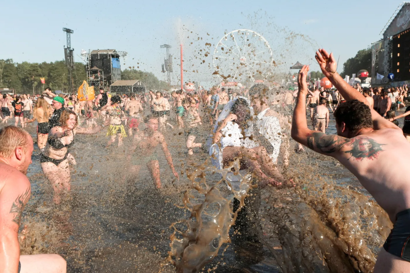 8041451-przystanek-woodstock.jpg
