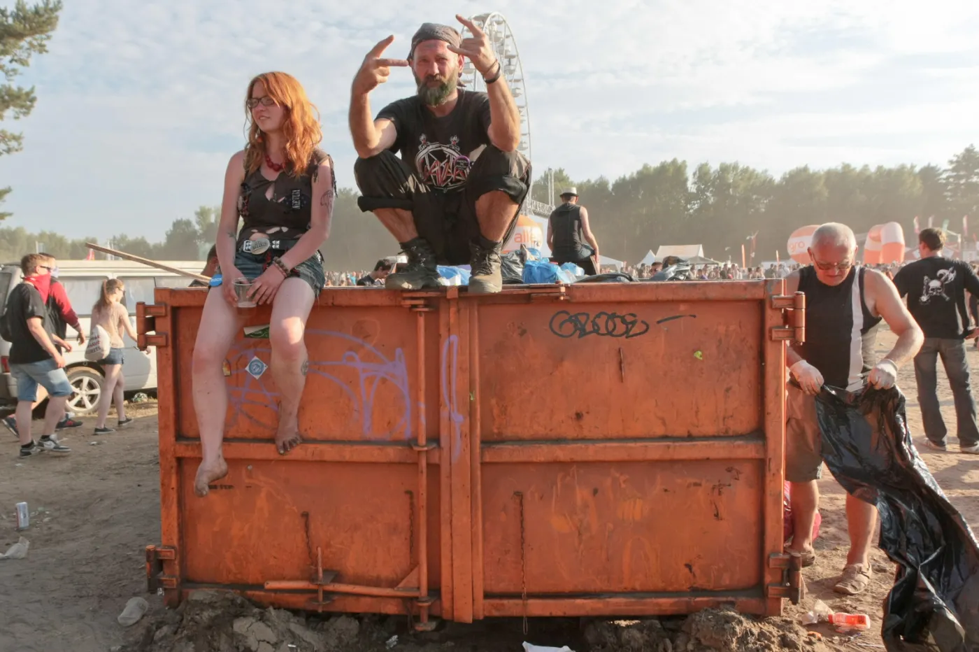 8041203-przystanek-woodstock.jpg