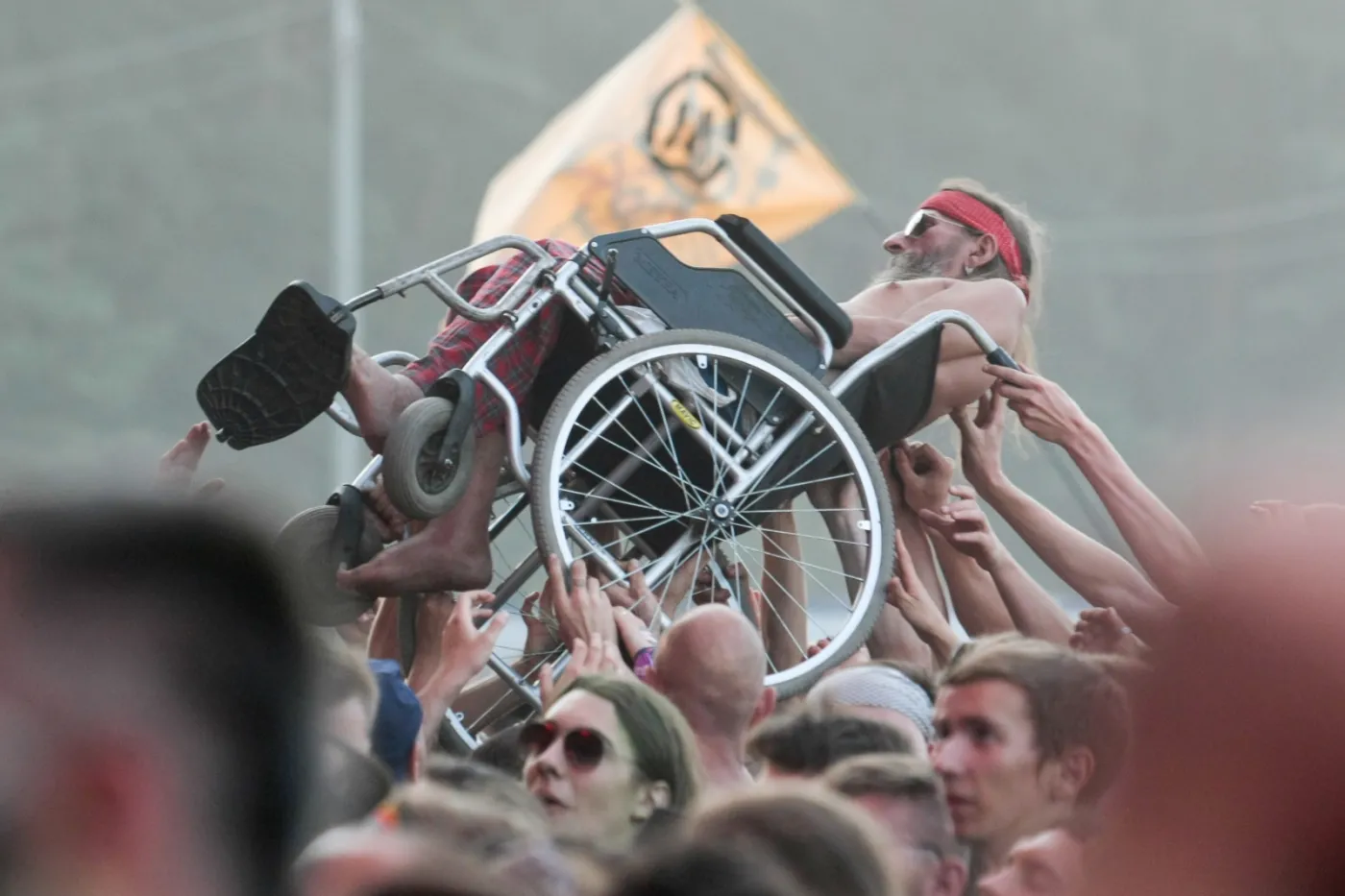 8041389-przystanek-woodstock.jpg