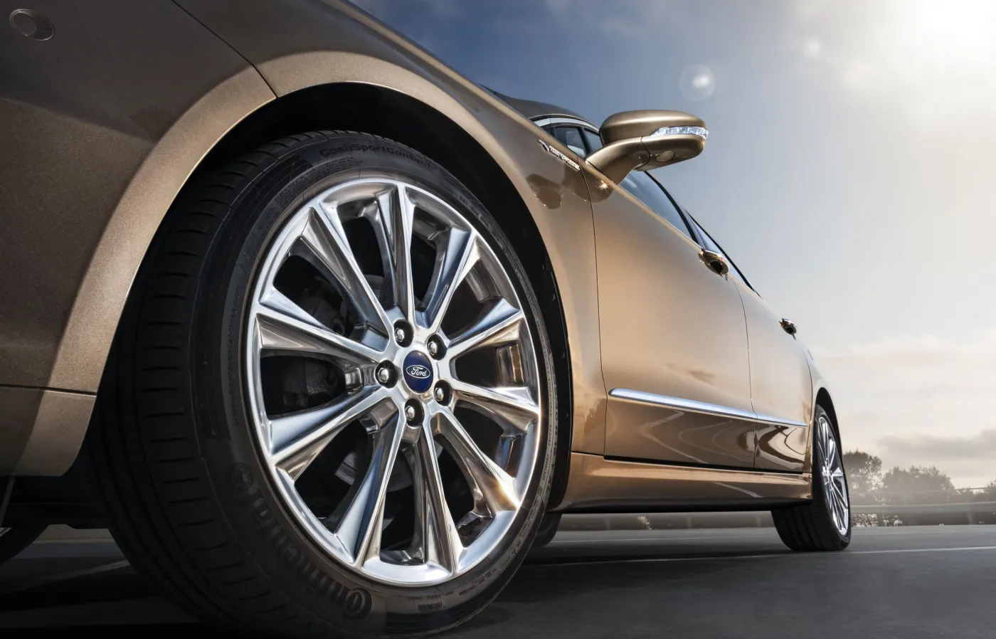 7779736-ford-mondeo-vignale.jpg