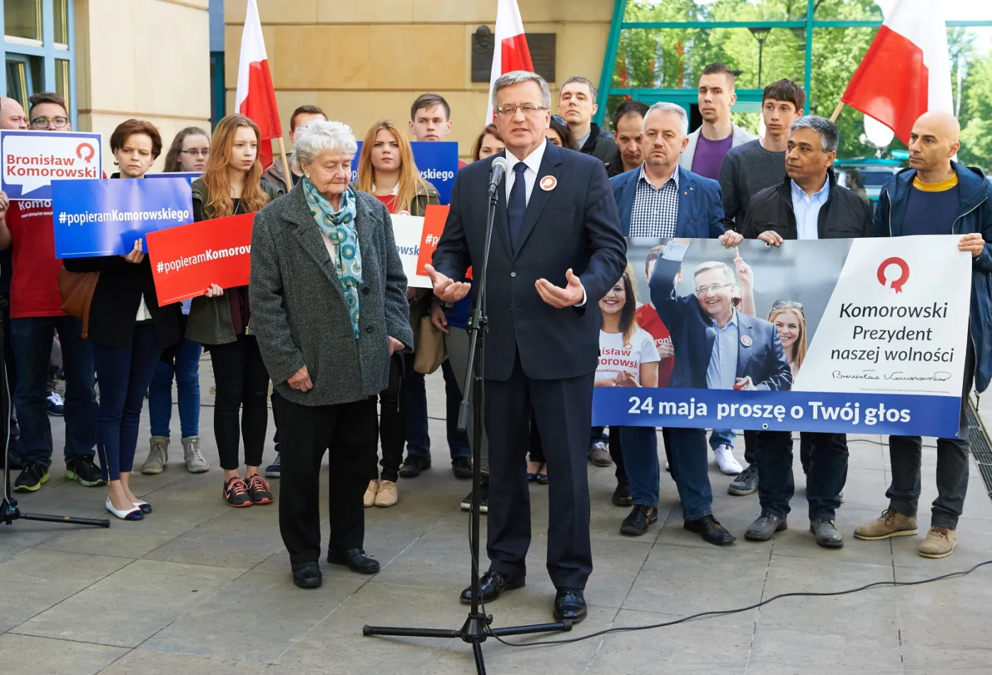7795099-bronislaw-komorowski.jpg