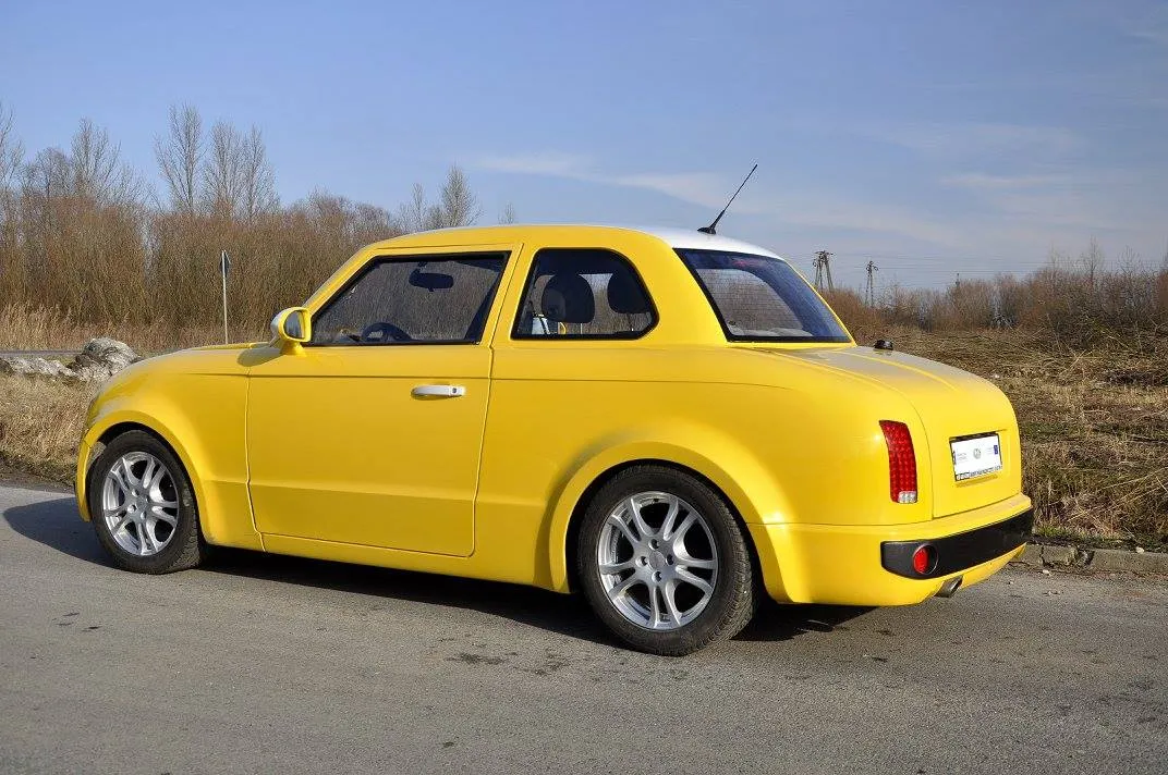 7403523-syrenka-z-amz-kutno.jpg