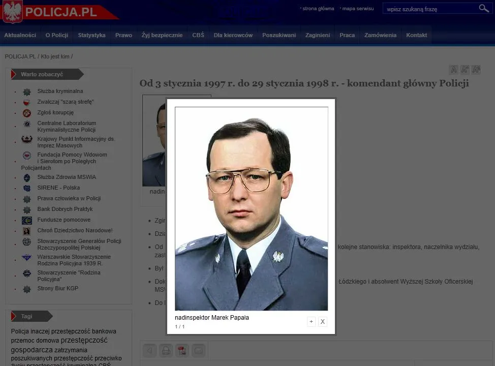 Łuska i zakrwawione guziki. Nowe dowody w sprawie śmierci Papały?