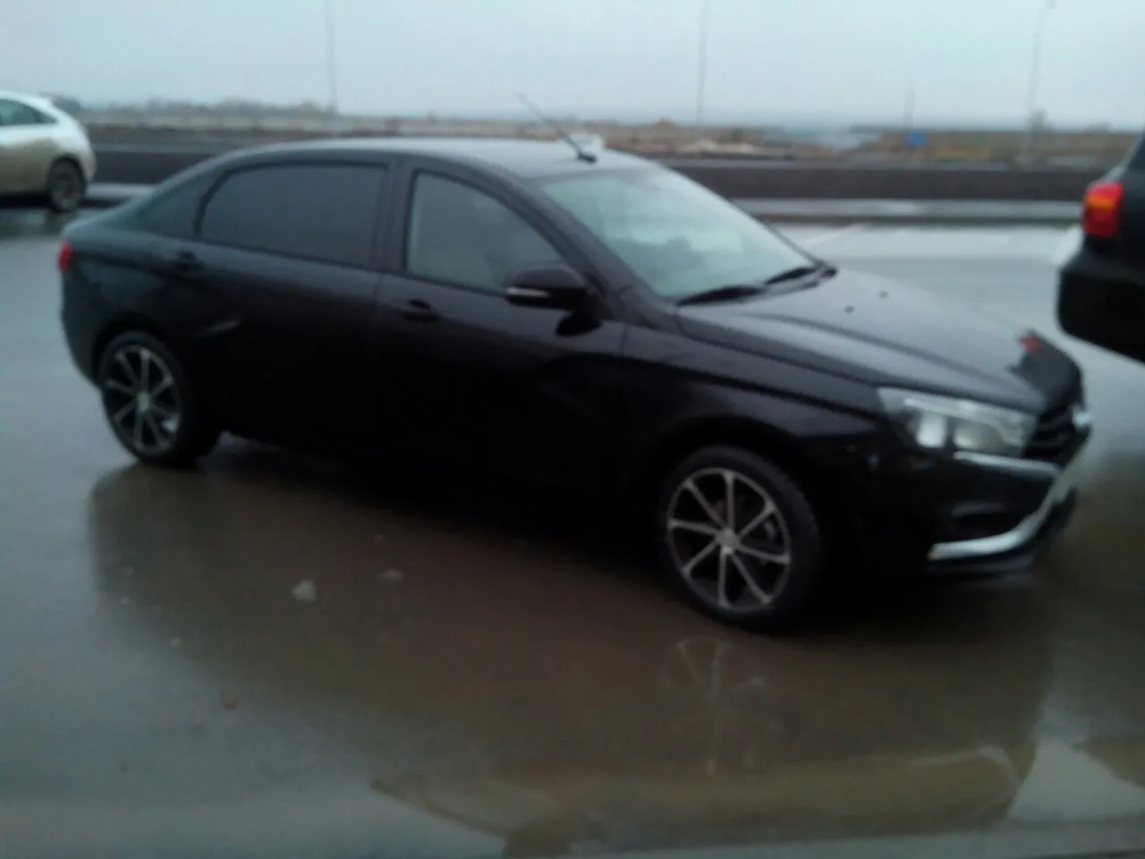 8393054-lada-vesta-signature.jpg