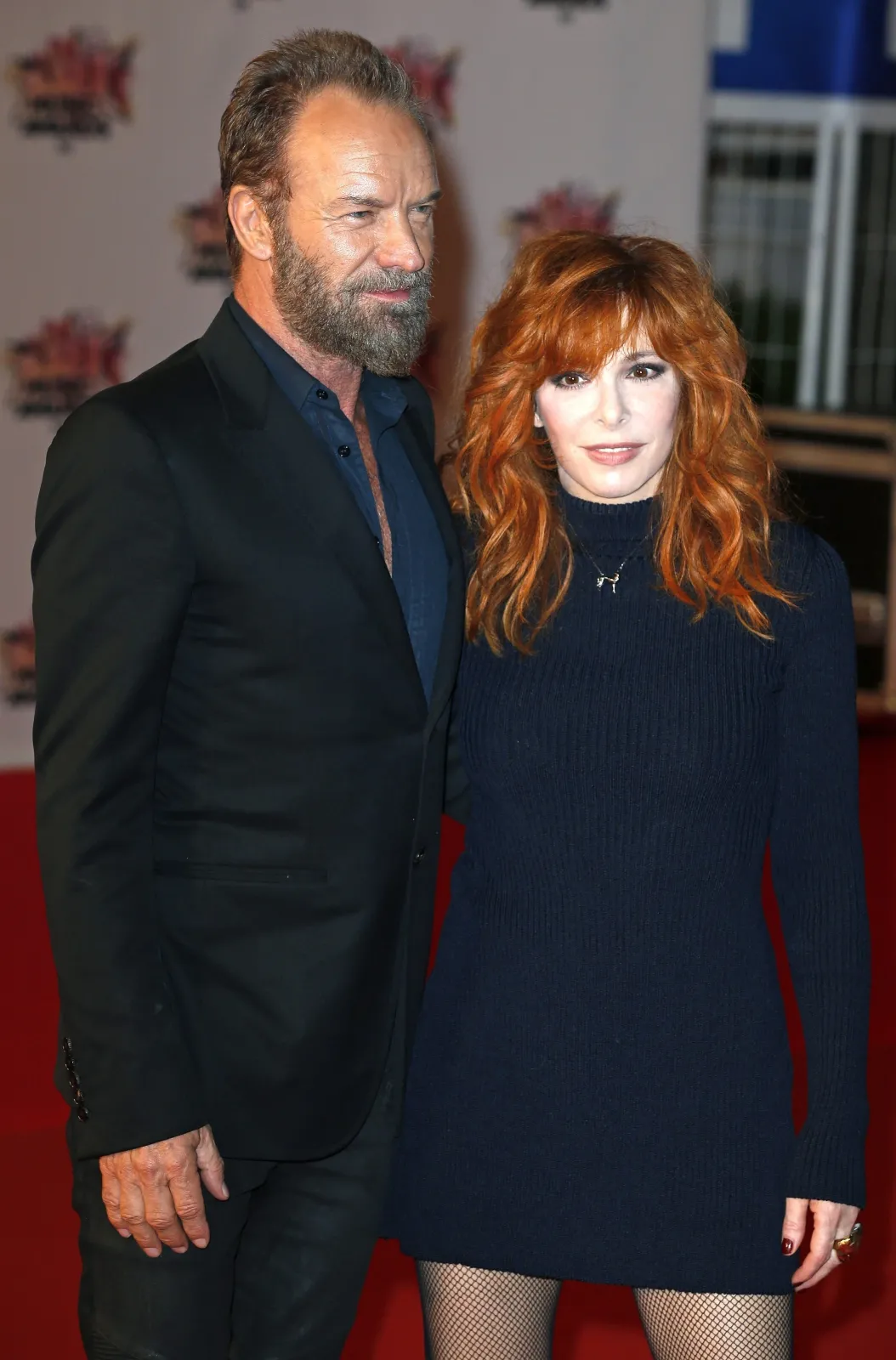 8402479-sting-i-mylene-farmer.jpg