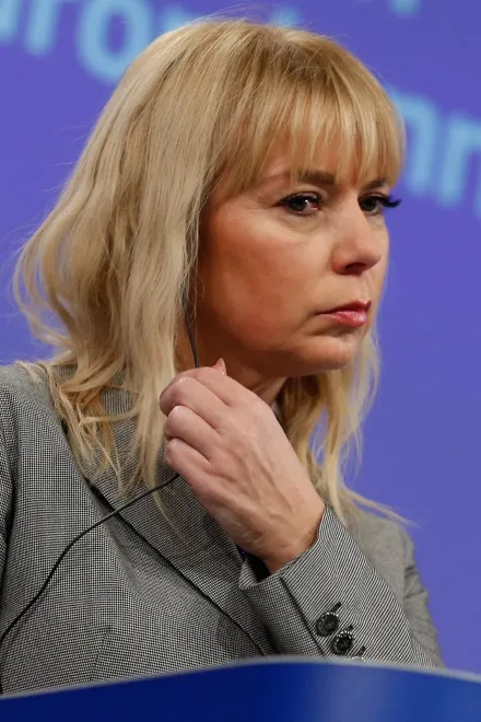 8440458-elzbieta-bienkowska.jpg